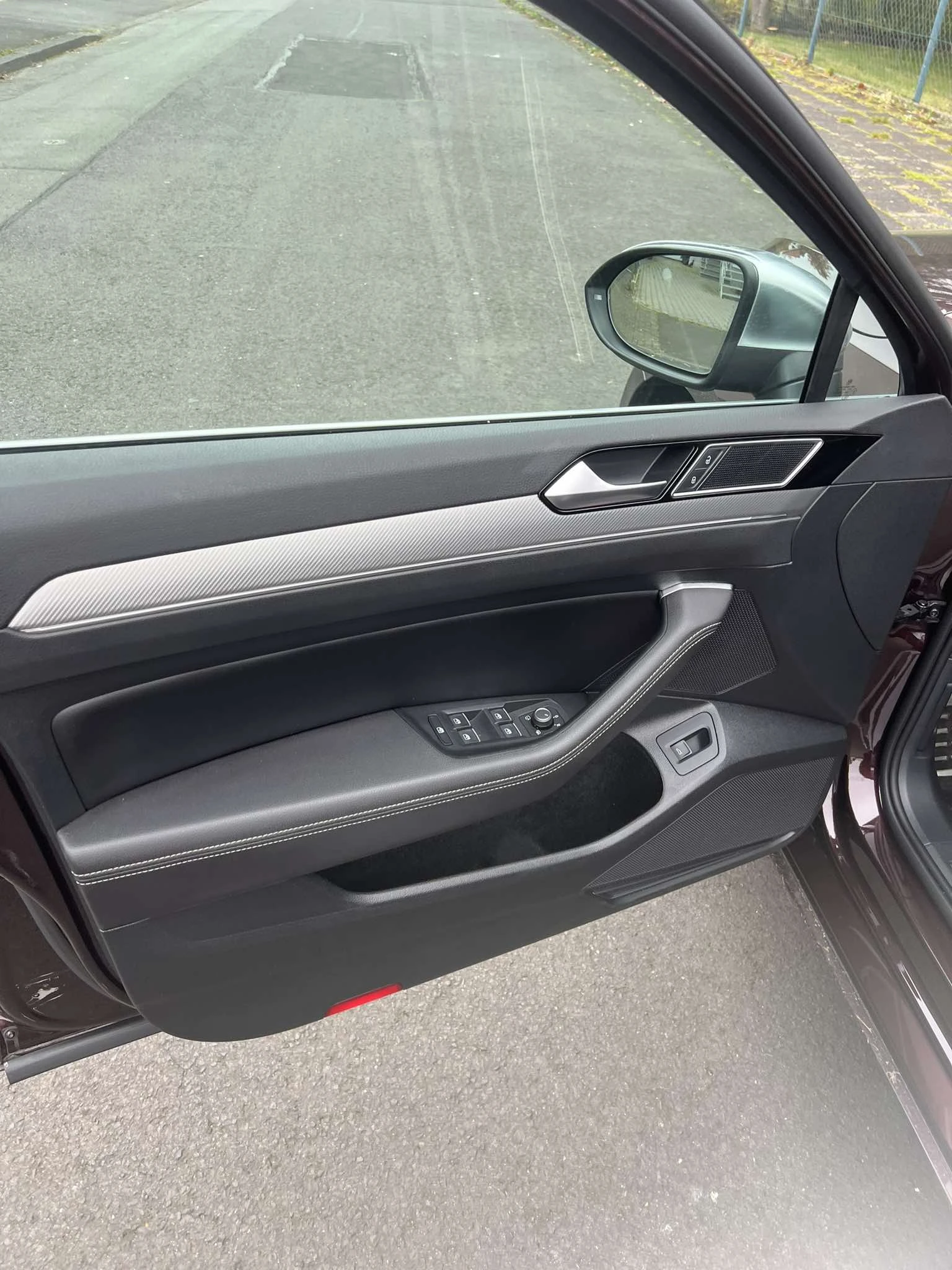 VW Passat, снимка 5 - Автомобили и джипове - 54843679