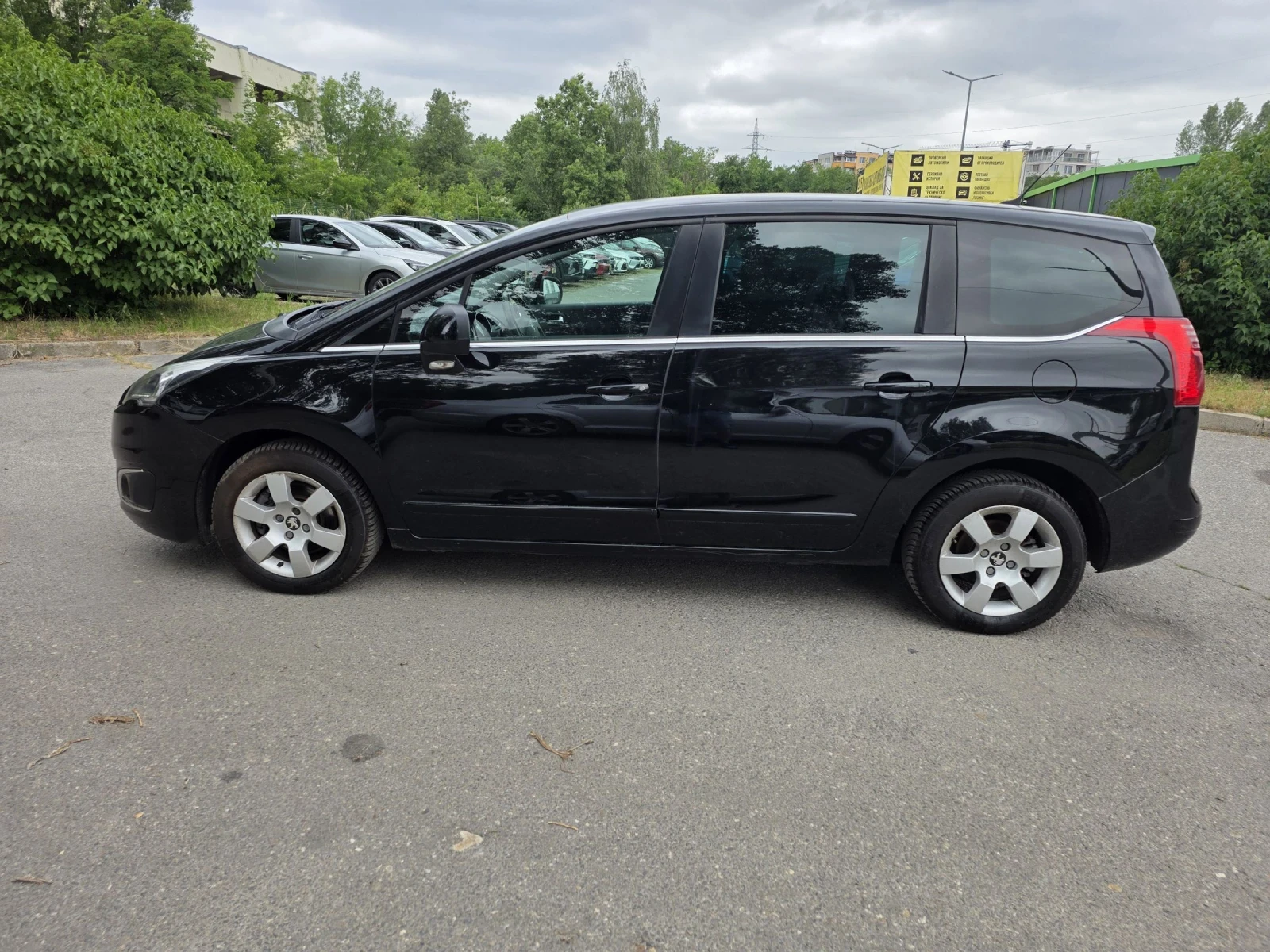 Peugeot 5008 1.6HDI/ФЕЙСЛИФТ/7МЕСТЕН/НАВИГАЦИЯ , снимка 8 - Автомобили и джипове - 54882223