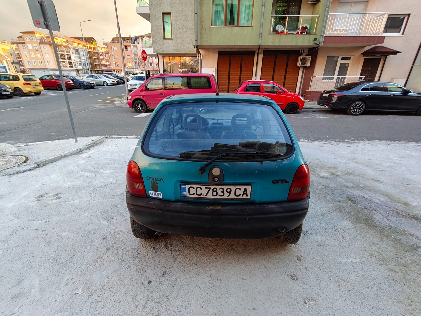 Opel Corsa 1, 4 Бензин, снимка 7 - Автомобили и джипове - 54995456