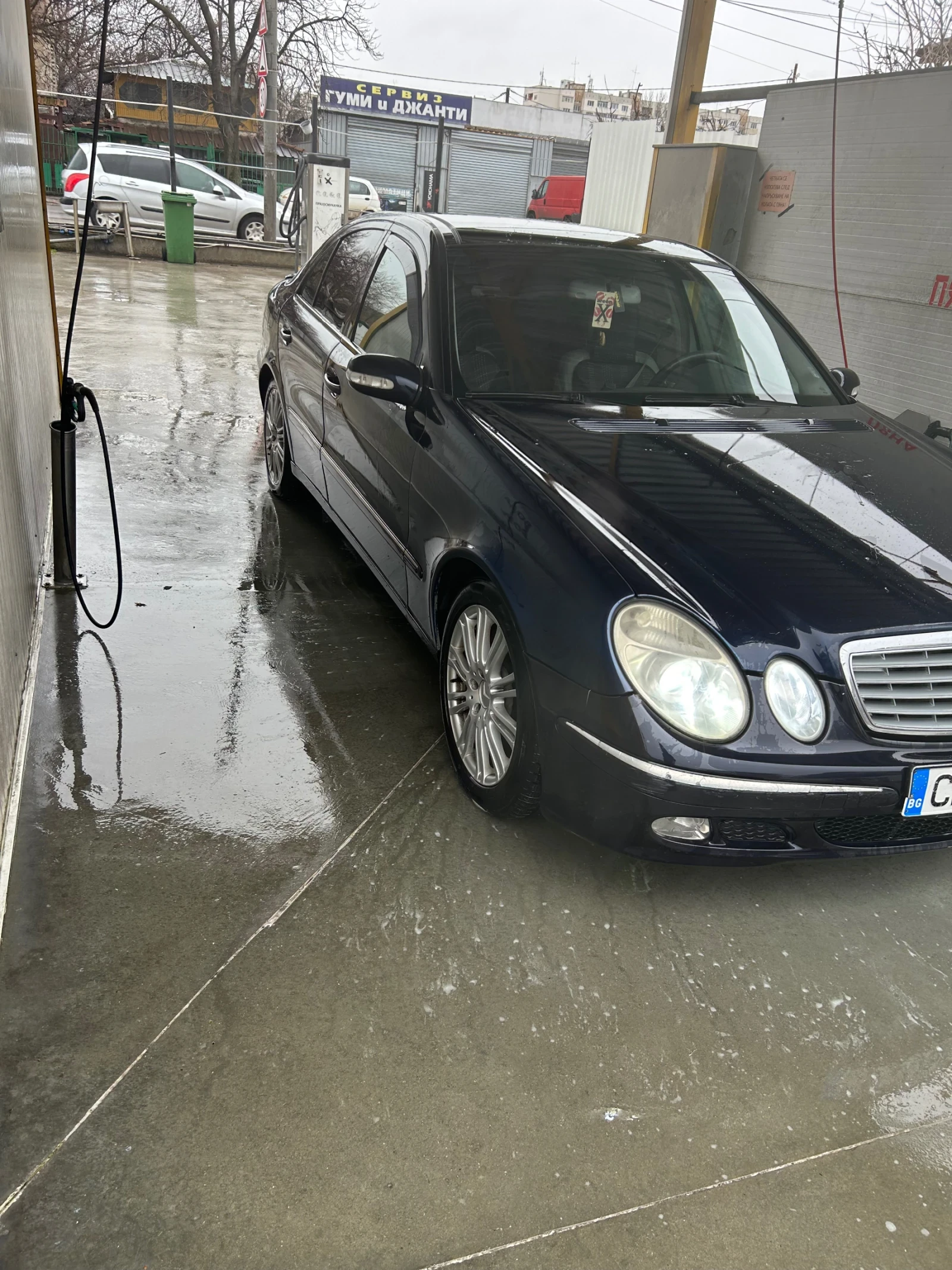 Mercedes-Benz E 270 211, снимка 2 - Автомобили и джипове - 55023860