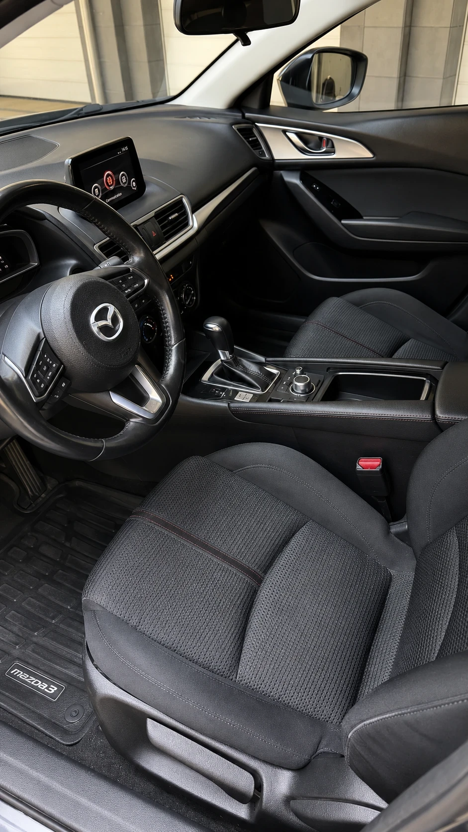 Mazda 3, снимка 7 - Автомобили и джипове - 55378145