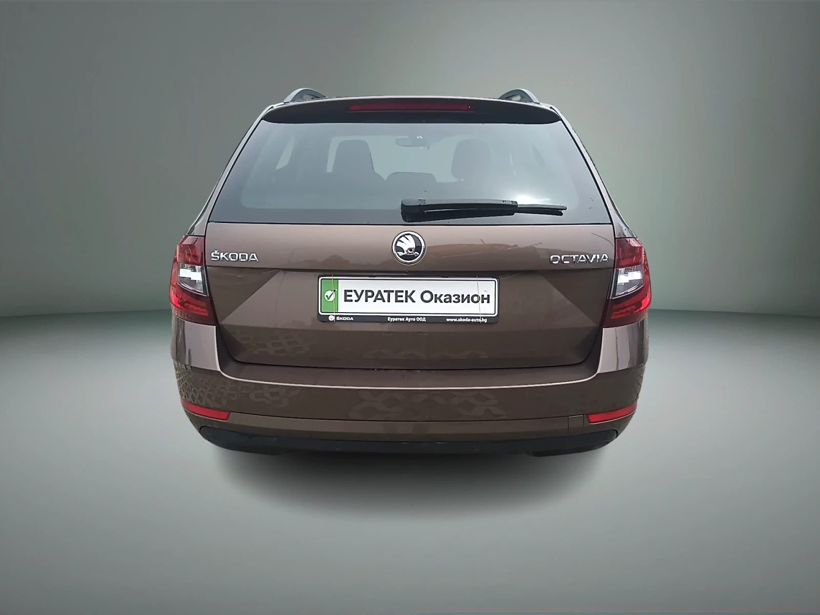 Skoda Octavia 1.6TDI /6MT VISION, снимка 4 - Автомобили и джипове - 55431149