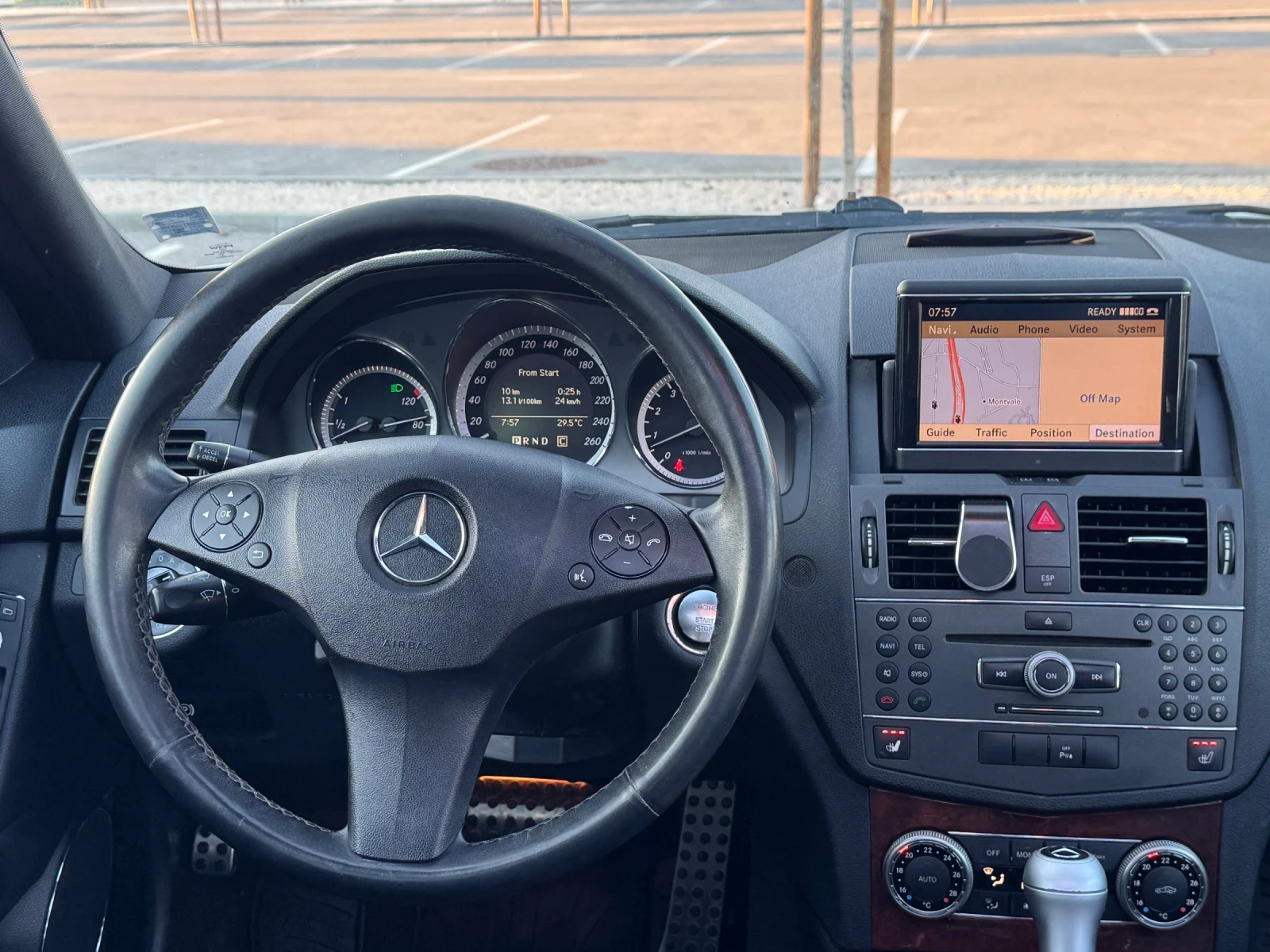 Mercedes-Benz C 350 FULL 350 I, снимка 8 - Автомобили и джипове - 55507863