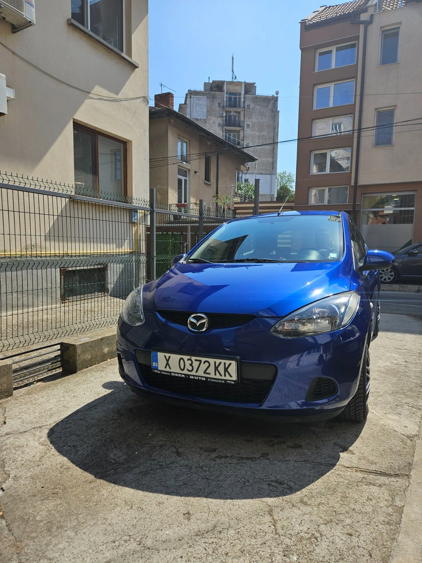 Mazda 2
