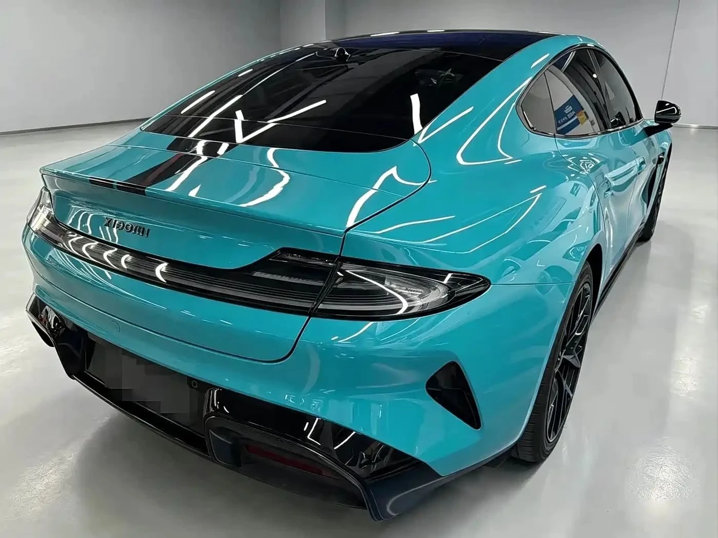 Xiaomi SU7, снимка 6 - Автомобили и джипове - 56686255