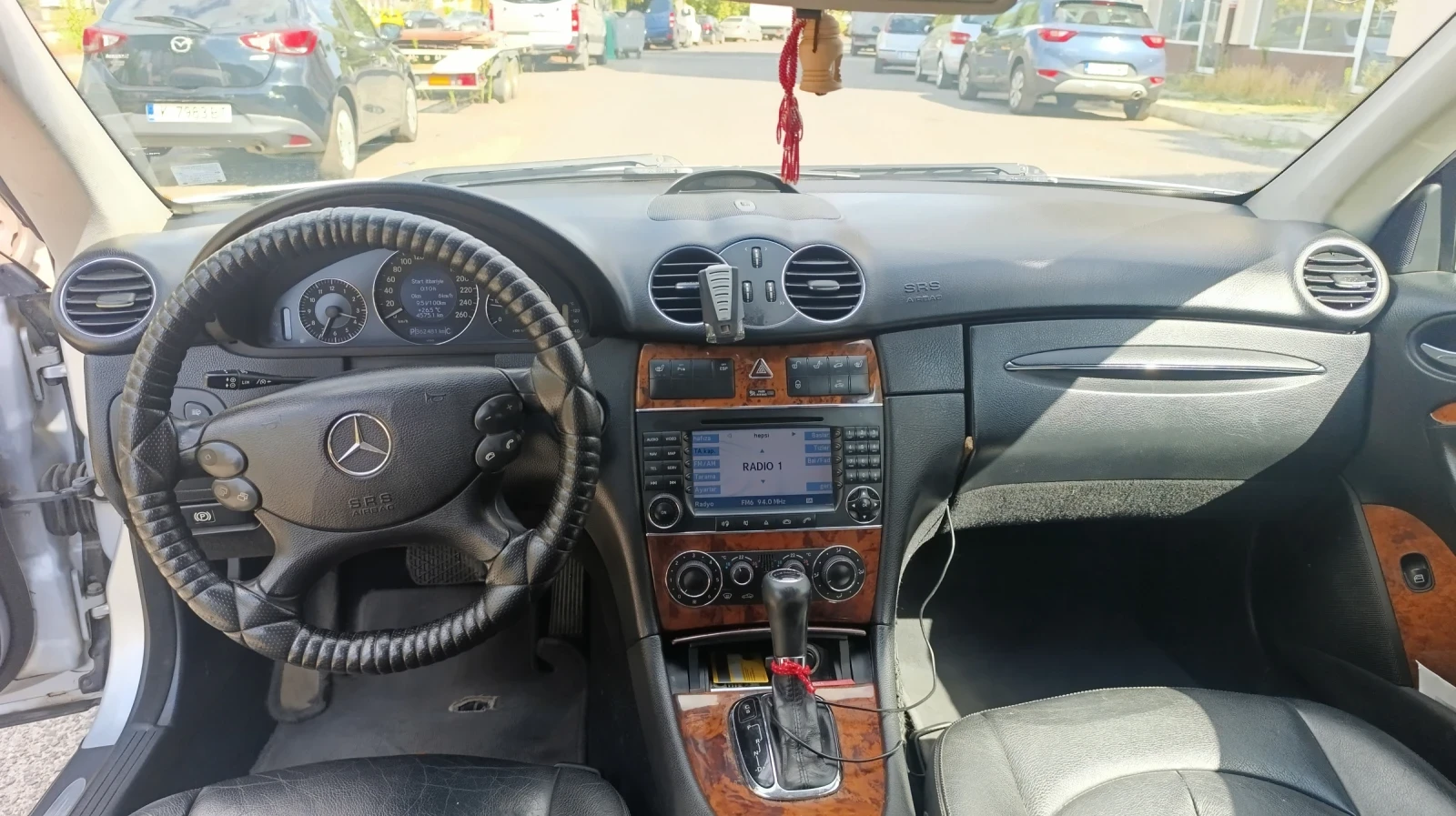 Mercedes-Benz CLK, снимка 11 - Автомобили и джипове - 56710533