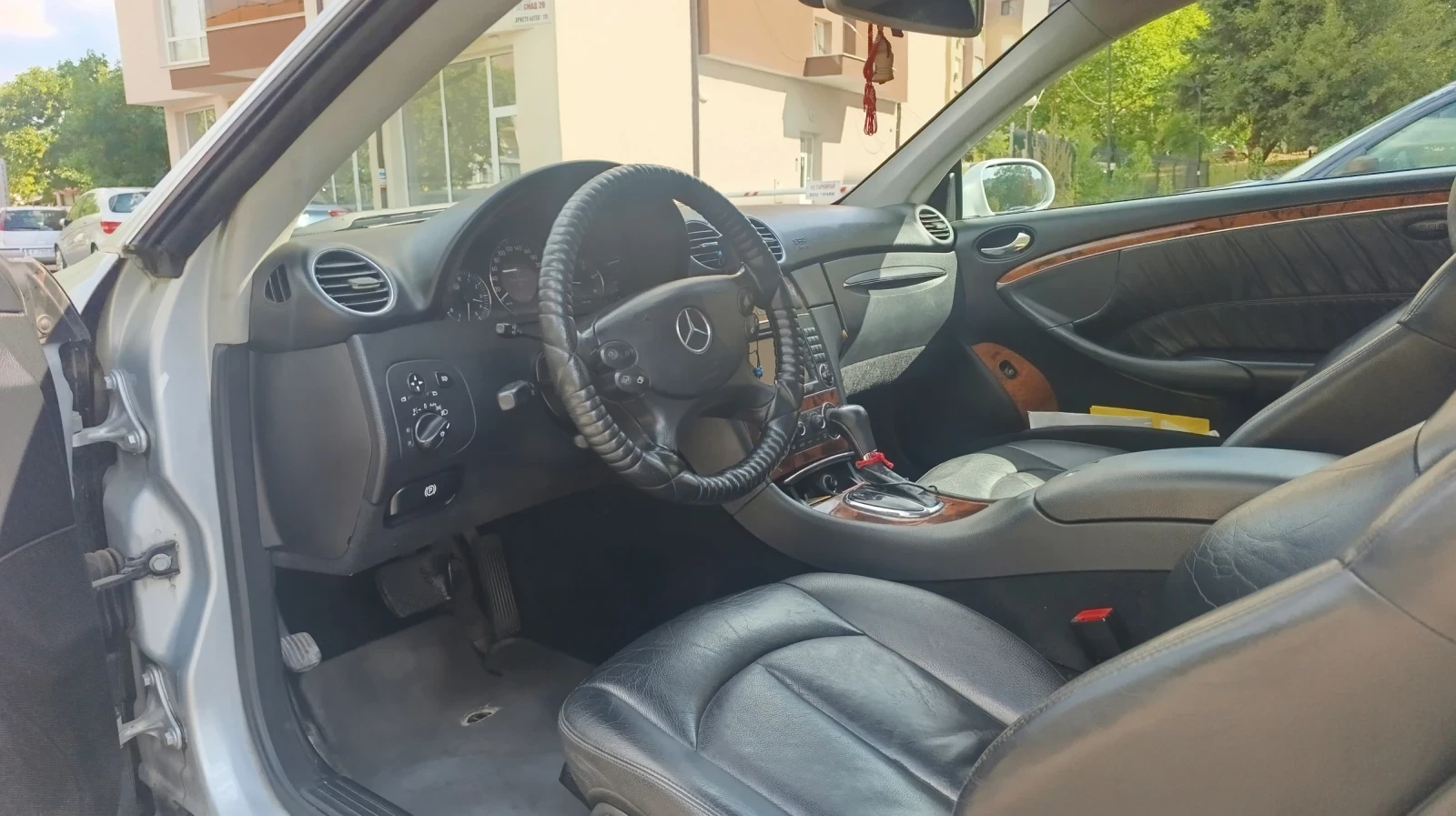 Mercedes-Benz CLK, снимка 8 - Автомобили и джипове - 56710533