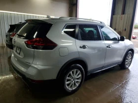 Nissan Rogue SV, снимка 5