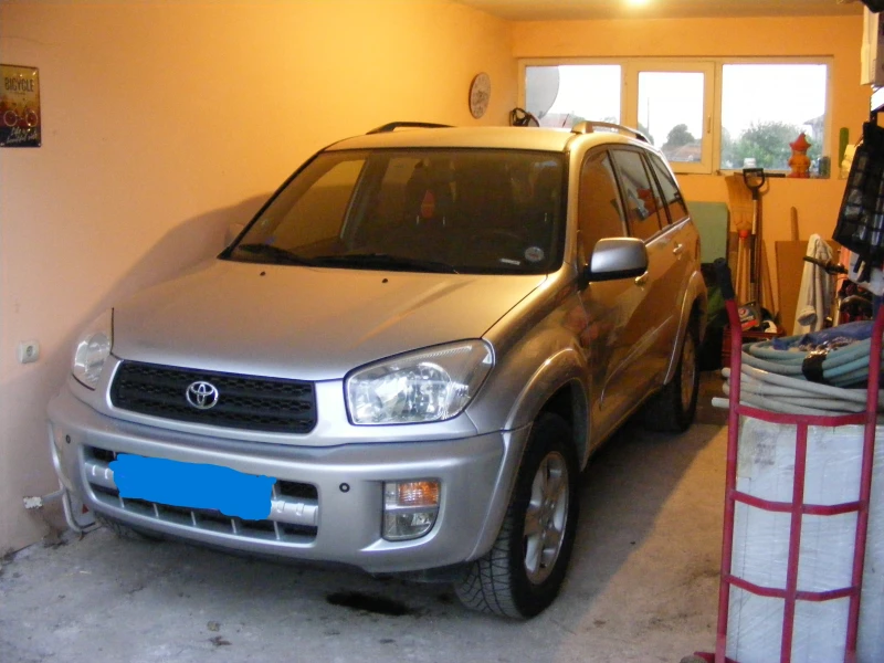 Toyota Rav4, снимка 2 - Автомобили и джипове - 47916747