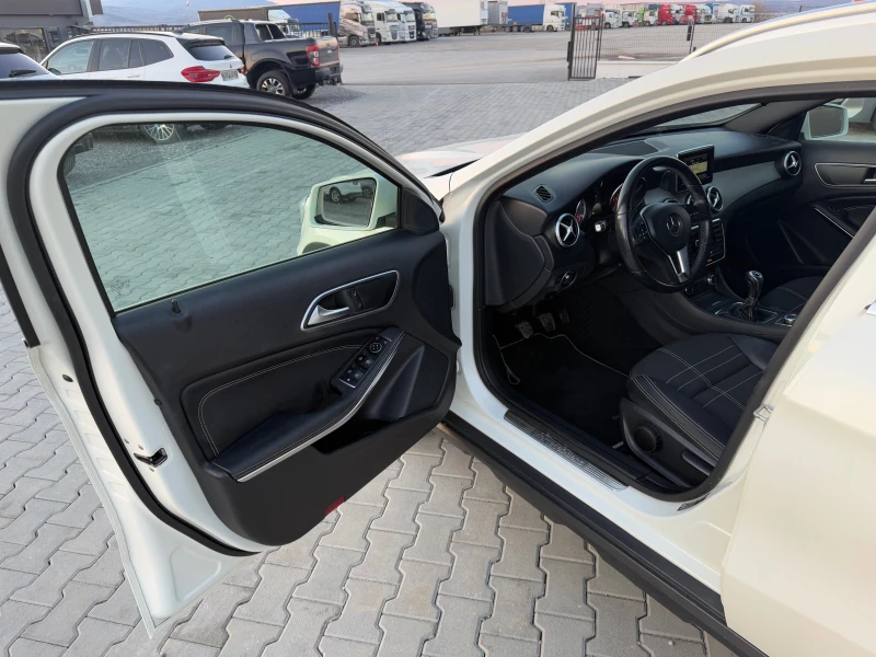 Mercedes-Benz GLA 200 2.2cdi, снимка 9 - Автомобили и джипове - 49362546