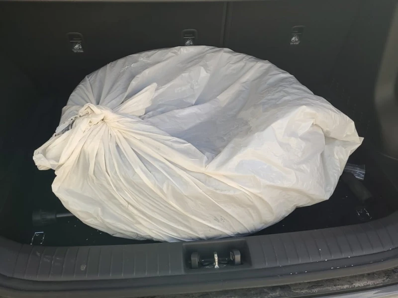 Hyundai Kona * ESSENTIAL 4D UTILITY AWD * CARFAX * ЦЕНА ДО БГ, снимка 13 - Автомобили и джипове - 53022627