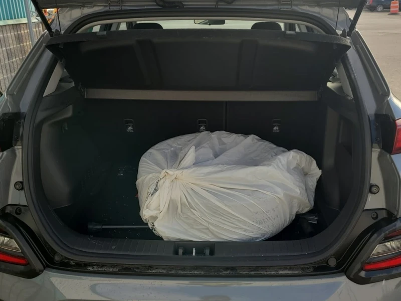 Hyundai Kona * ESSENTIAL 4D UTILITY AWD * CARFAX * ЦЕНА ДО БГ, снимка 12 - Автомобили и джипове - 53022627