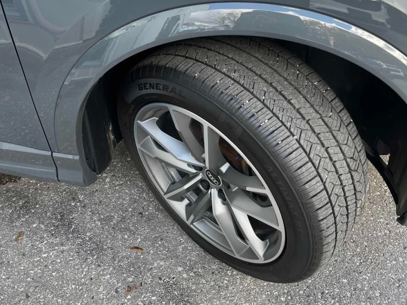 Audi Q3 * 45 TFSI quattro * CARFAX * ЦЕНА ДО БГ, снимка 7 - Автомобили и джипове - 53085426