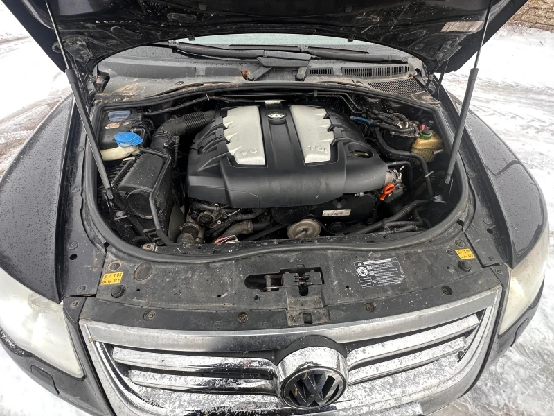 VW Touareg 3.0TDI Manual , снимка 6 - Автомобили и джипове - 53369669