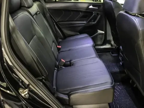 VW Tiguan VW Tiguan Comfortline R- Line / CARFAX, снимка 12 - Автомобили и джипове - 54813989