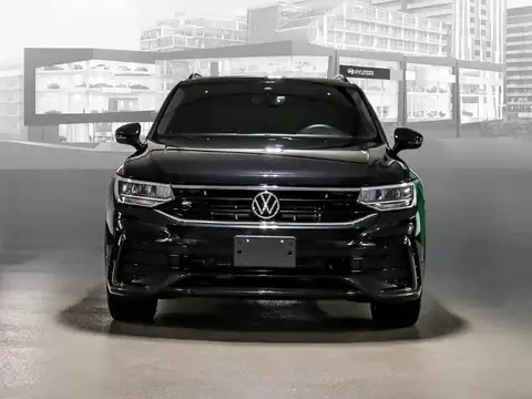 VW Tiguan VW Tiguan Comfortline R- Line / CARFAX, снимка 2 - Автомобили и джипове - 54813989