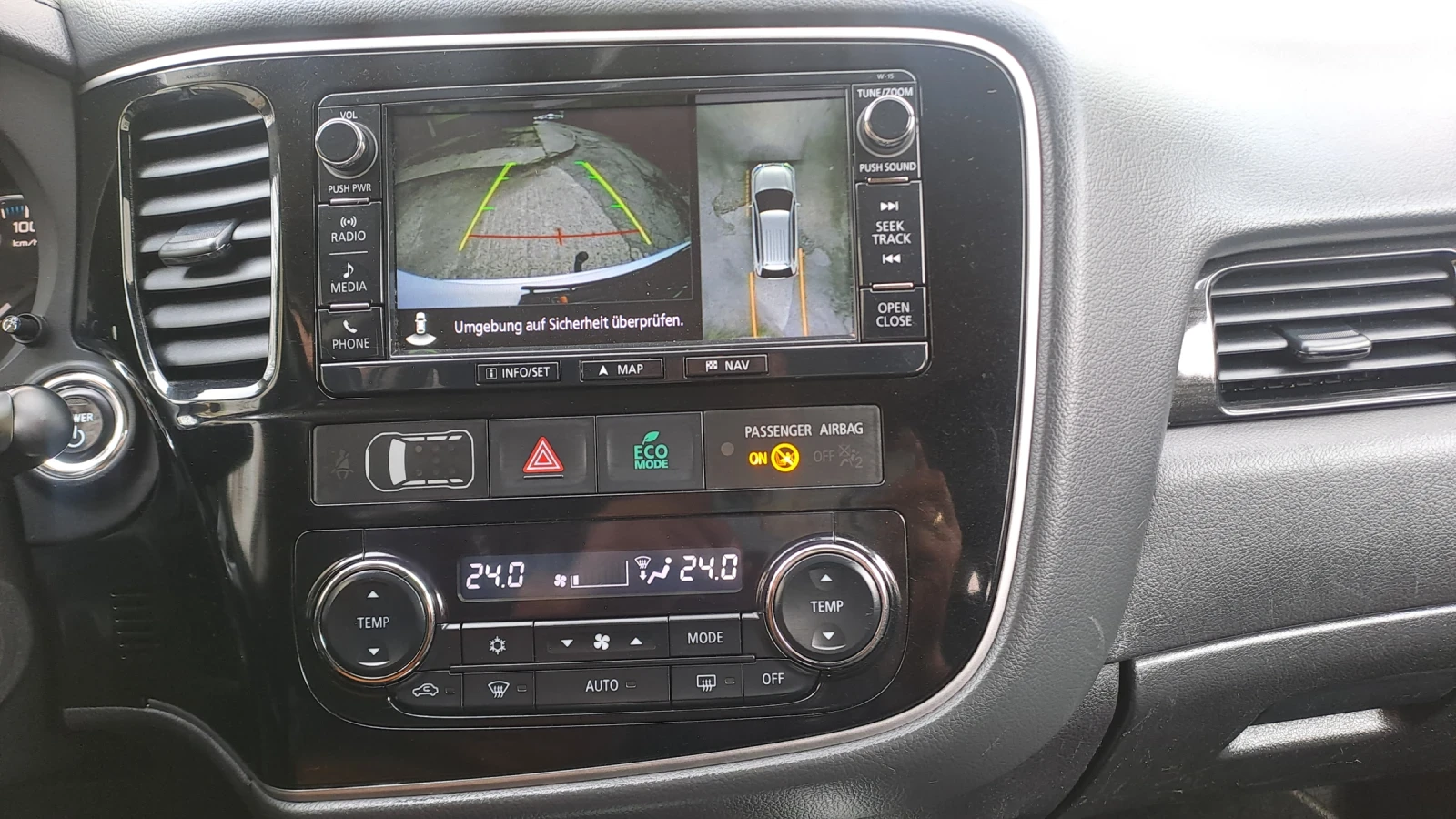 Mitsubishi Outlander 2.0 PLUG-IN, 4X4 - изображение 10