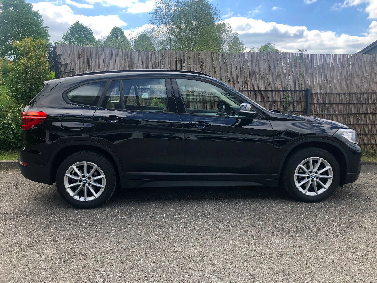 BMW X1  xDrive 1.8d F48 - изображение 5