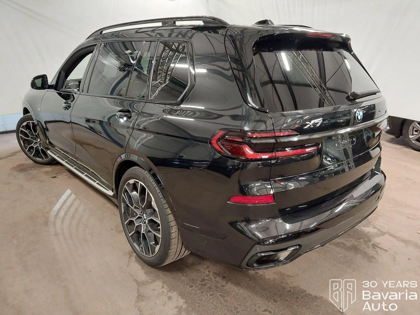 BMW X7 40d xDrive M Sport Paket Sportautomatic - изображение 2
