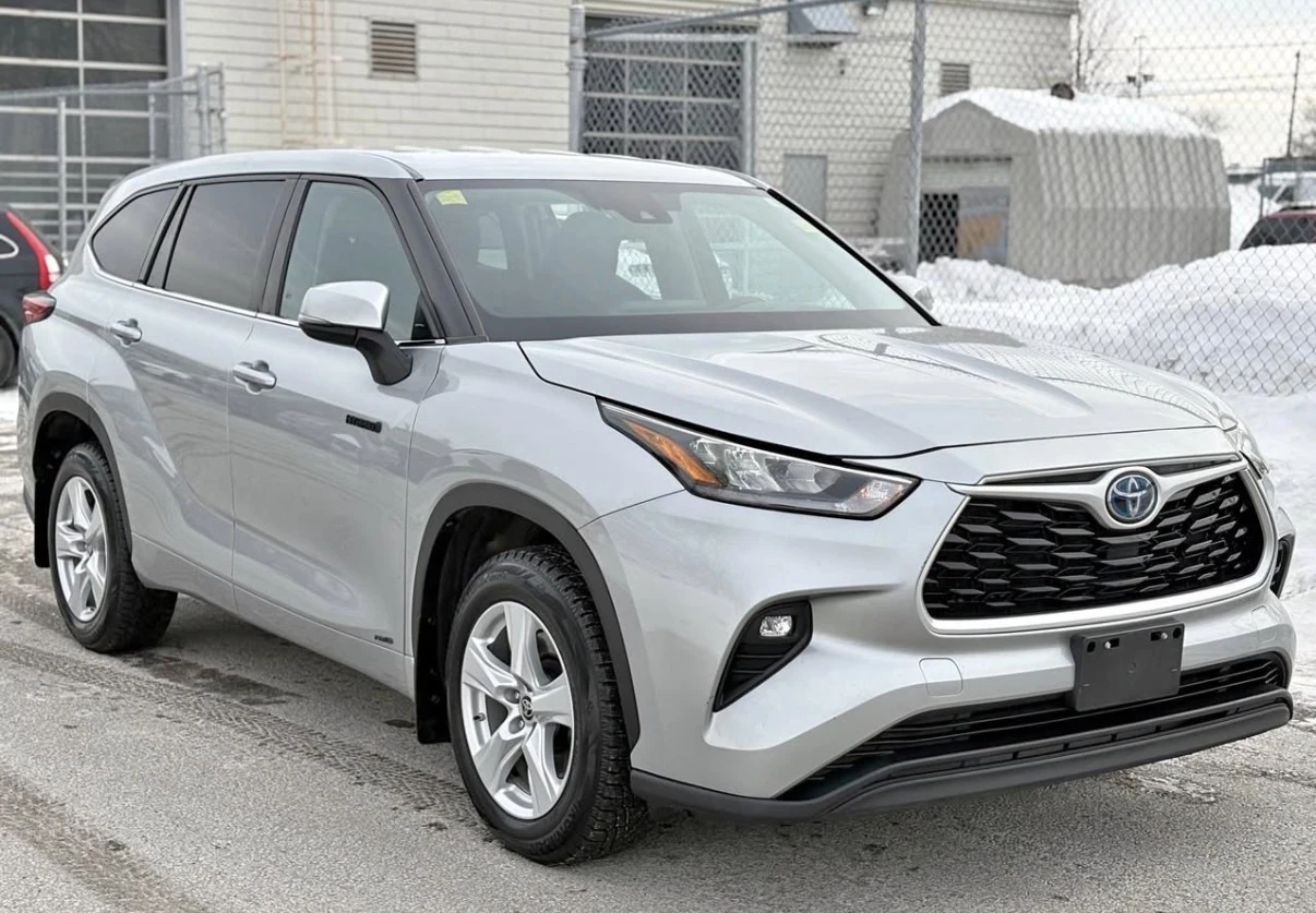 Toyota Highlander Hybrid | 7 Места | Мъртва точка | Сервизна история