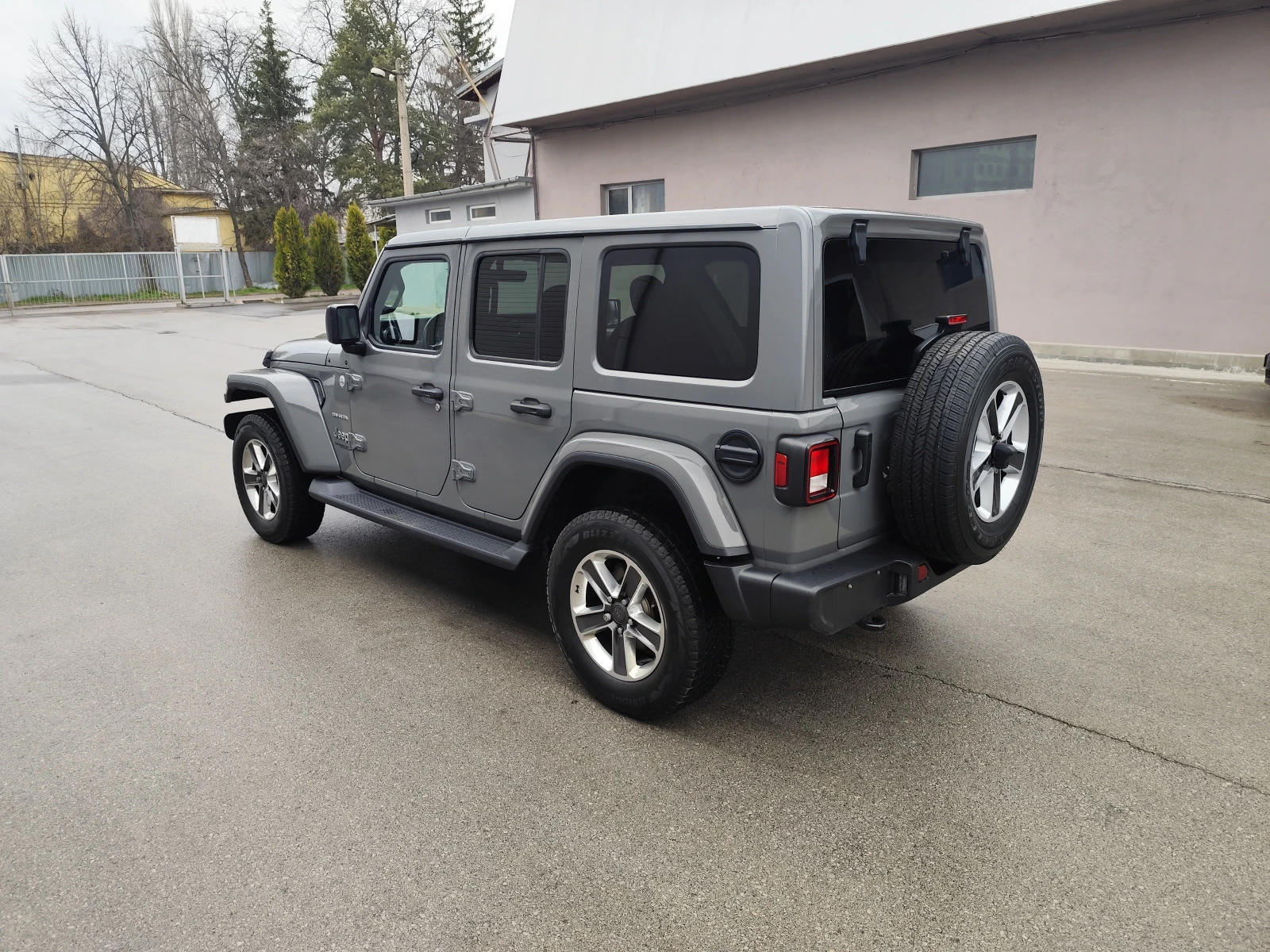 Jeep Wrangler 2.0 SAHARA, снимка 7 - Автомобили и джипове - 53966167