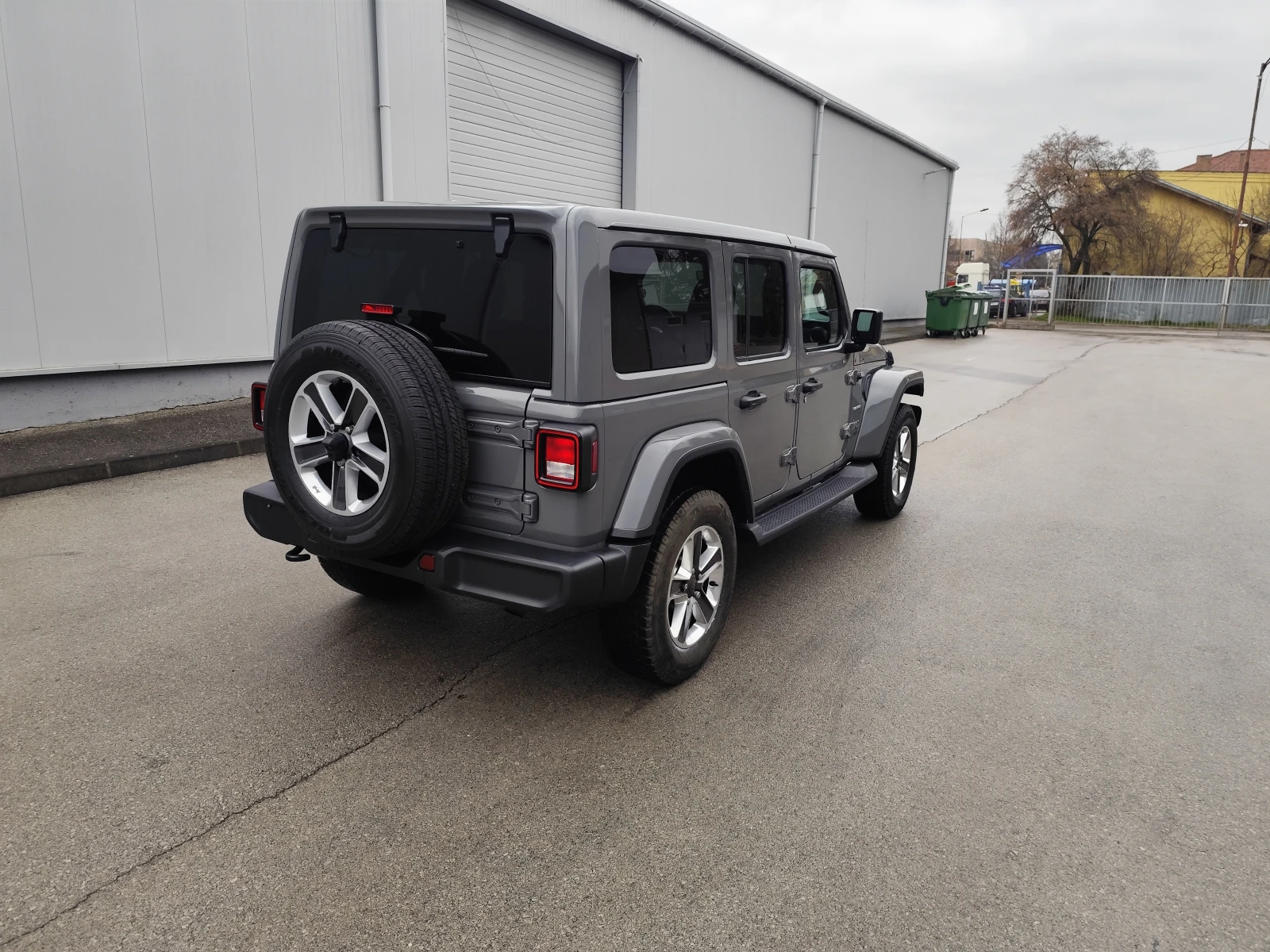 Jeep Wrangler 2.0 SAHARA, снимка 6 - Автомобили и джипове - 53966167