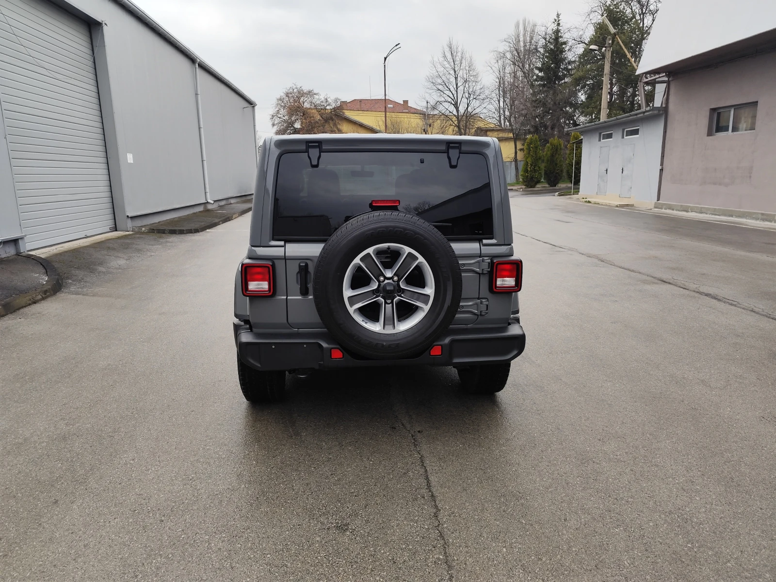 Jeep Wrangler 2.0 SAHARA, снимка 8 - Автомобили и джипове - 53966167