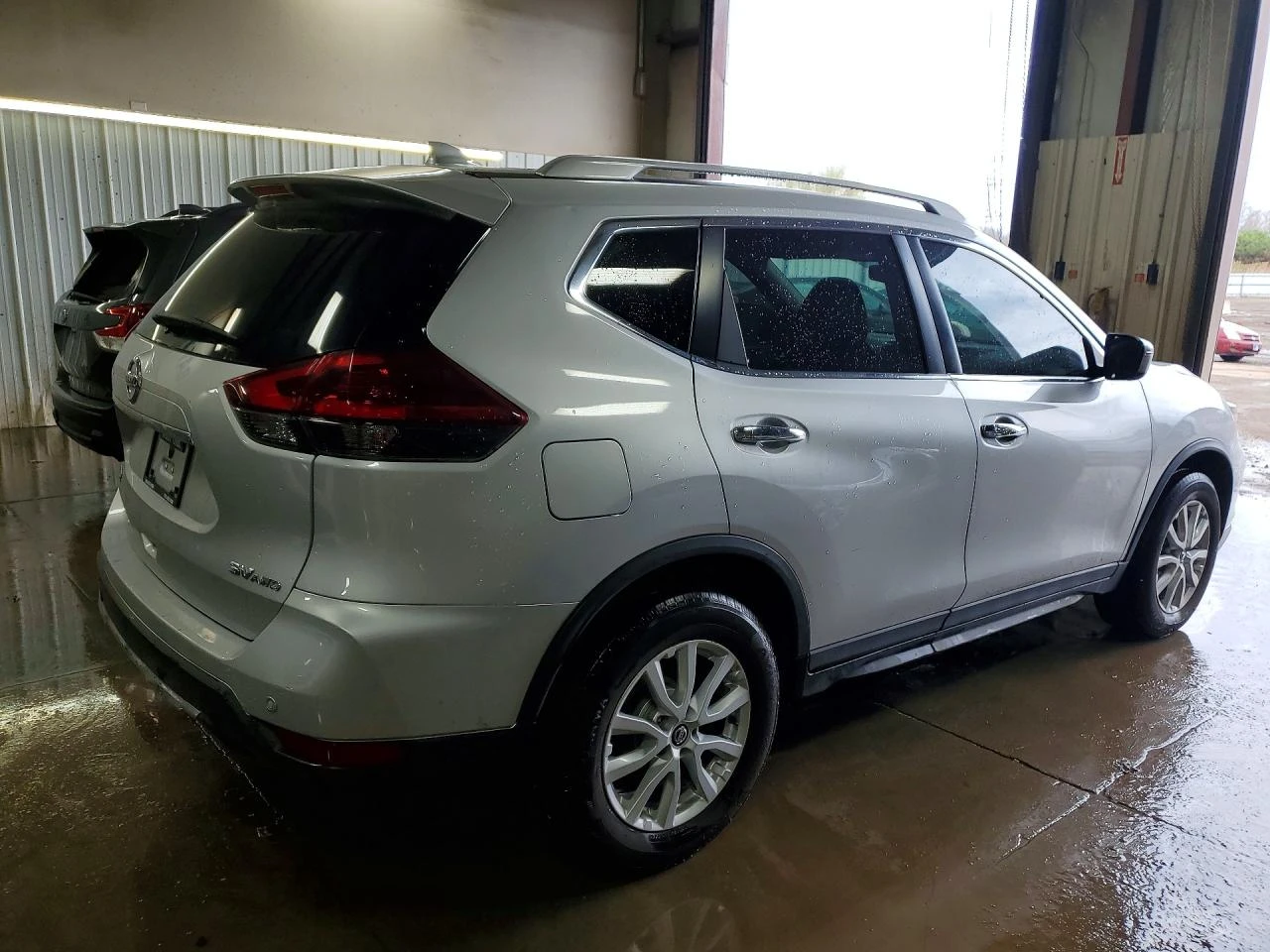 Nissan Rogue SV, снимка 5 - Автомобили и джипове - 54509470