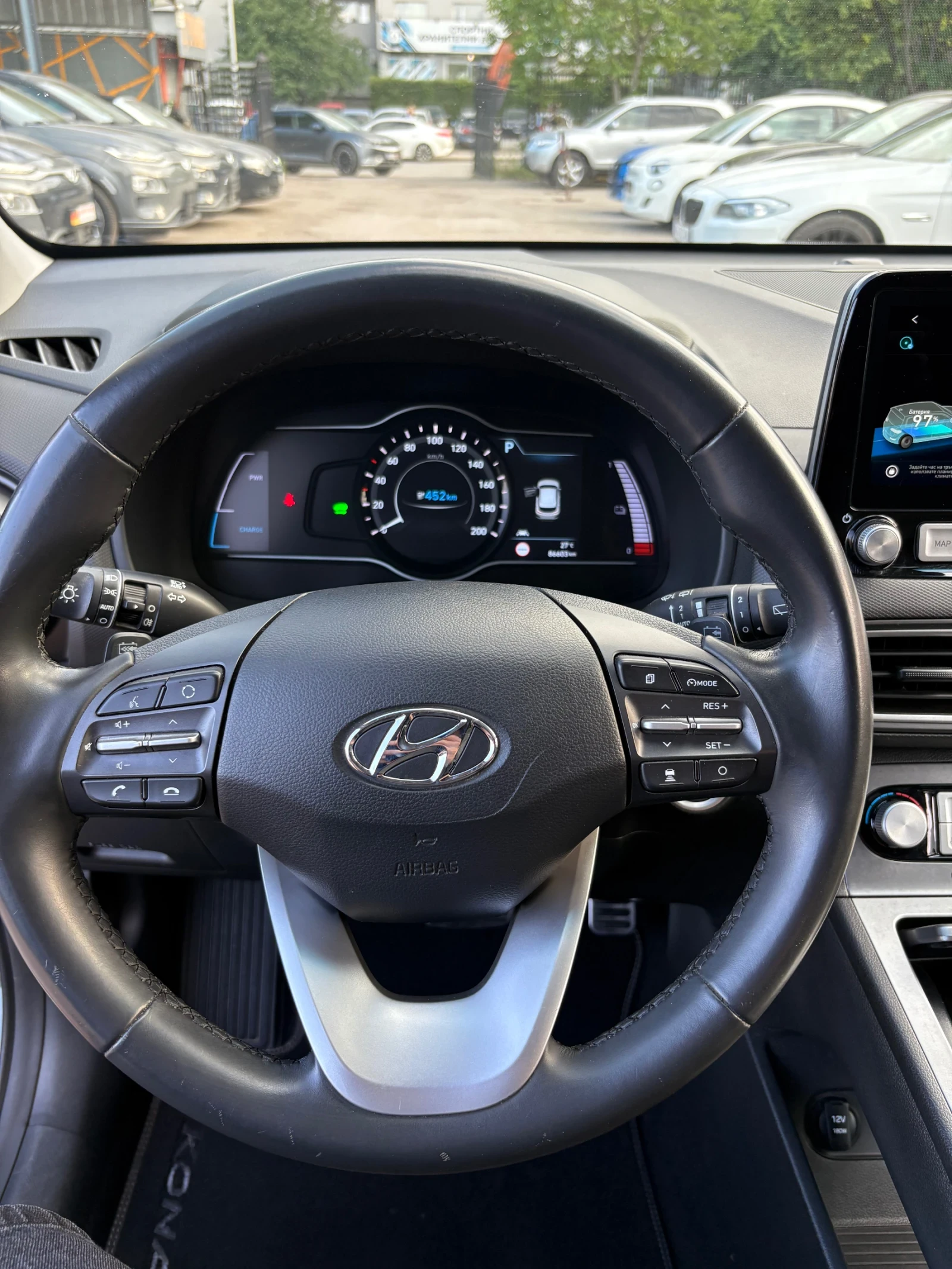 Hyundai Kona SOH100%/ГАРАНЦИЯ , снимка 11 - Автомобили и джипове - 54748931