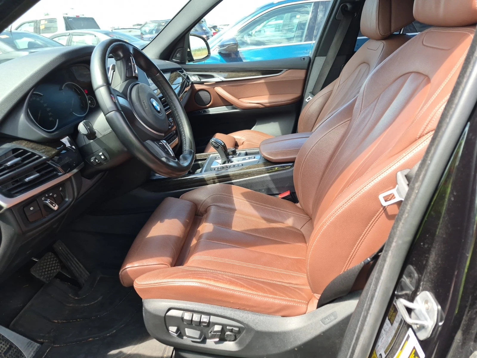 BMW X5 35D * * M PACK * * CARFAX * * АВТО КРЕДИТ * * , снимка 5 - Автомобили и джипове - 55112744