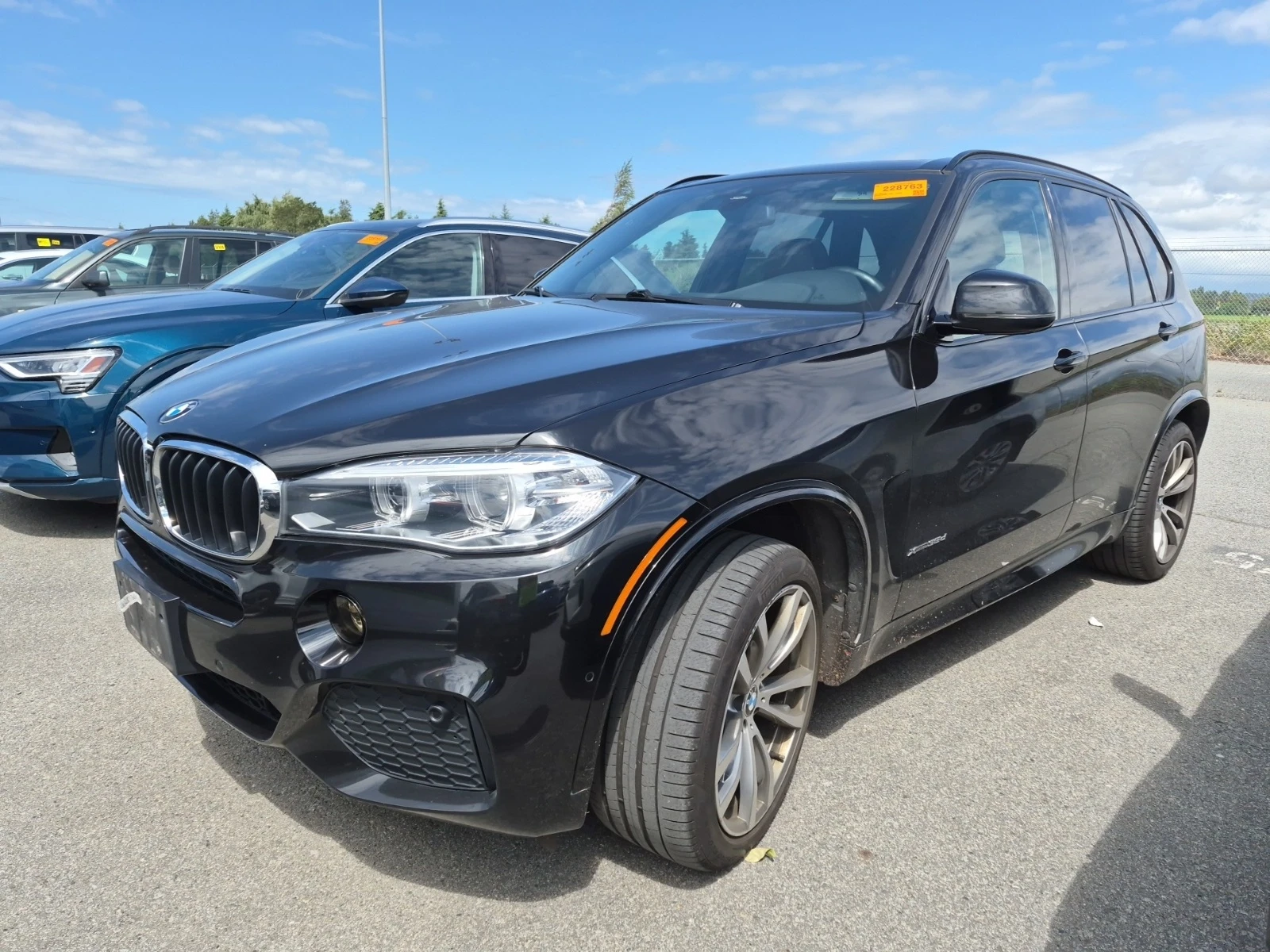 BMW X5 35D * * M PACK * * CARFAX * * АВТО КРЕДИТ * * , снимка 2 - Автомобили и джипове - 55112744