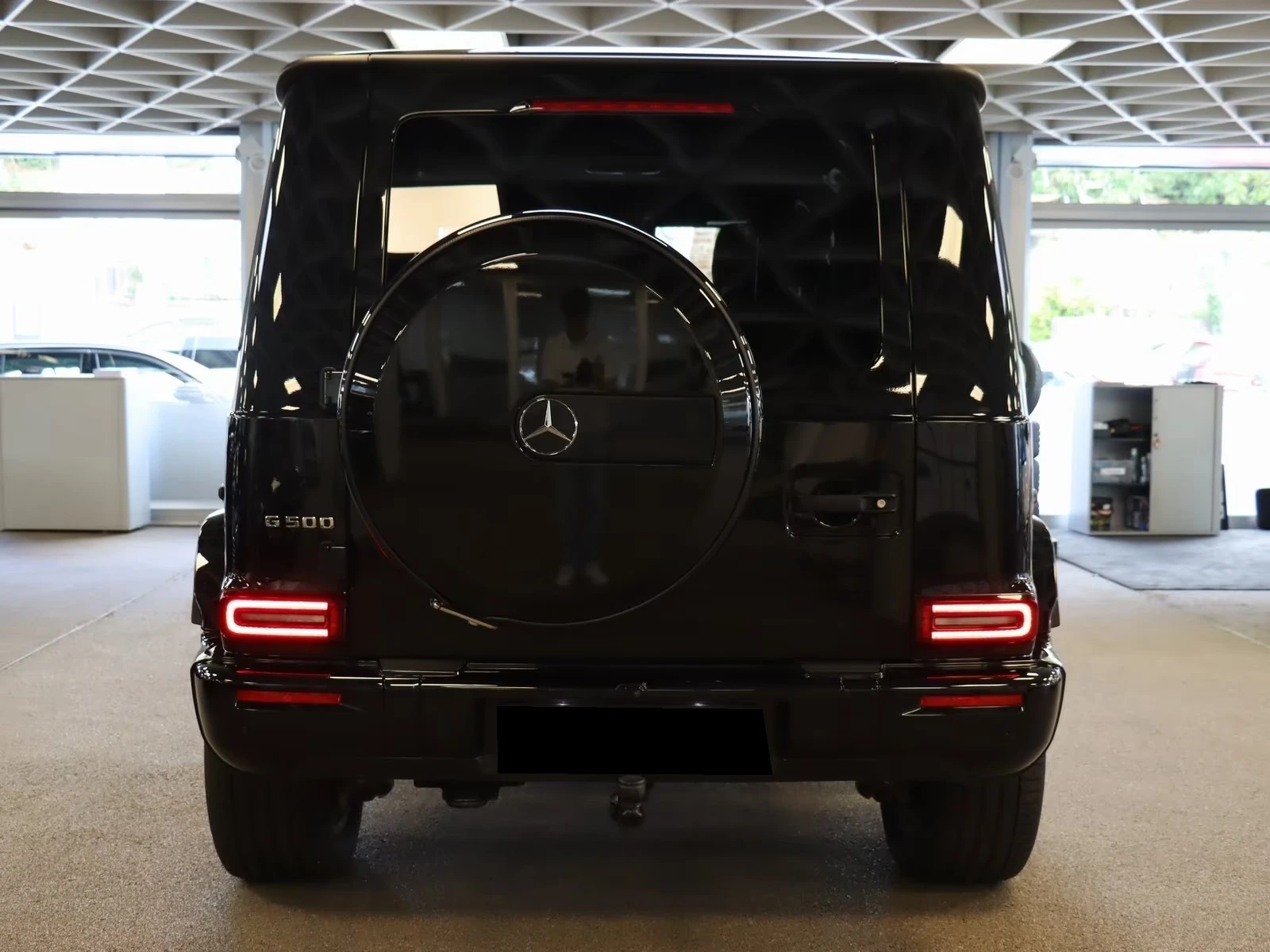 Mercedes-Benz G 500 AMG / 4 MATIC / FACELIFT / BURM / 360/ PANO/ NIGHT, снимка 5 - Автомобили и джипове - 55183179