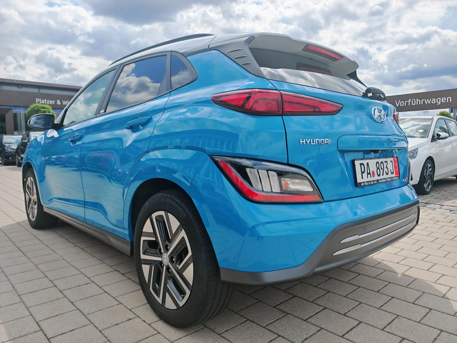 Hyundai Kona Prime LED 64kWh FULL, снимка 7 - Автомобили и джипове - 55379031