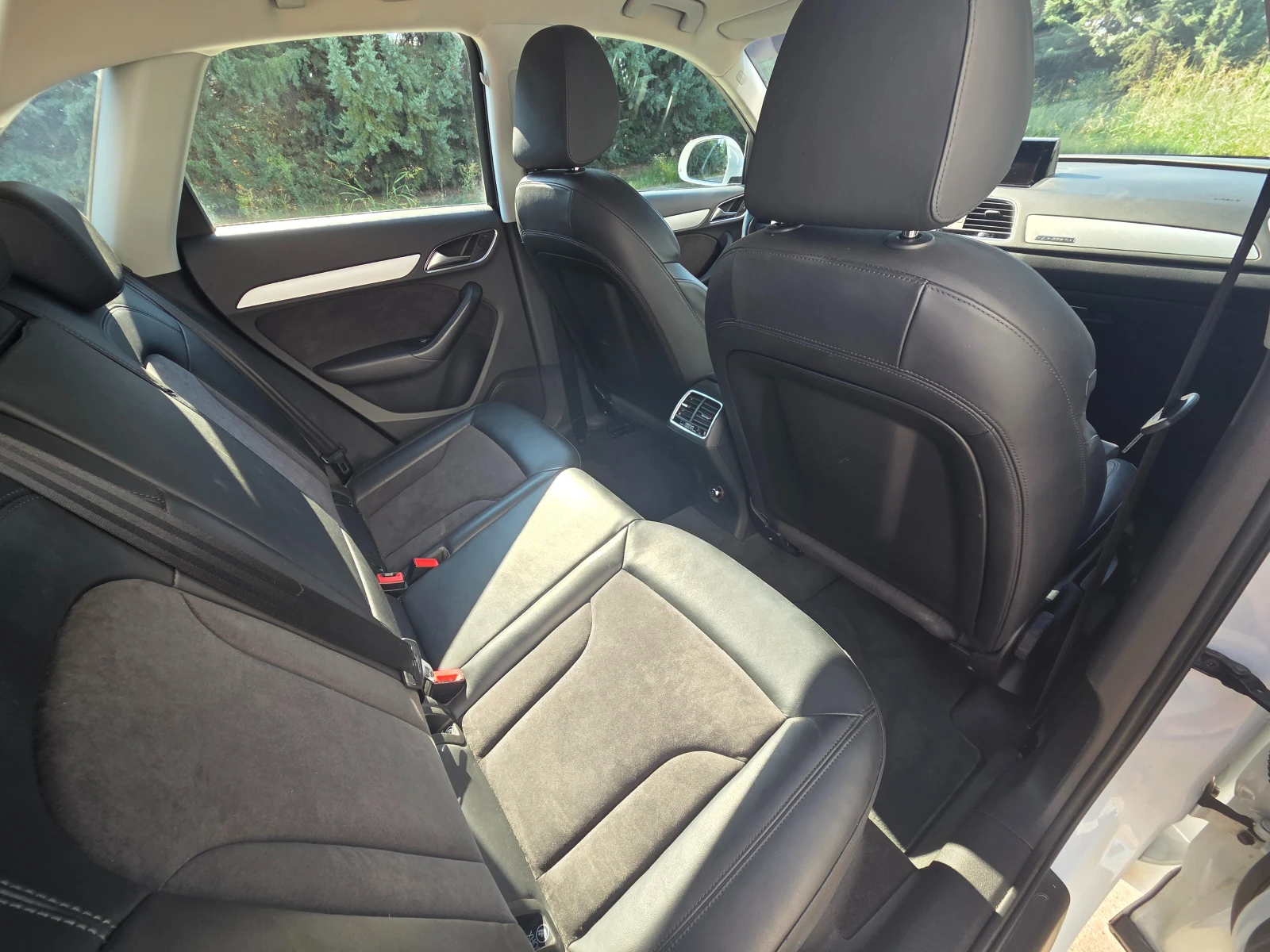 Audi Q3, снимка 9 - Автомобили и джипове - 55609734