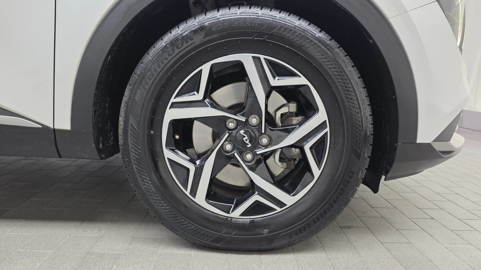 Kia Sportage 1.6T* BLIND SPOT* ПОДГРЕВ ВОЛАН* КРАЙНА ЦЕНА, снимка 5 - Автомобили и джипове - 56025466