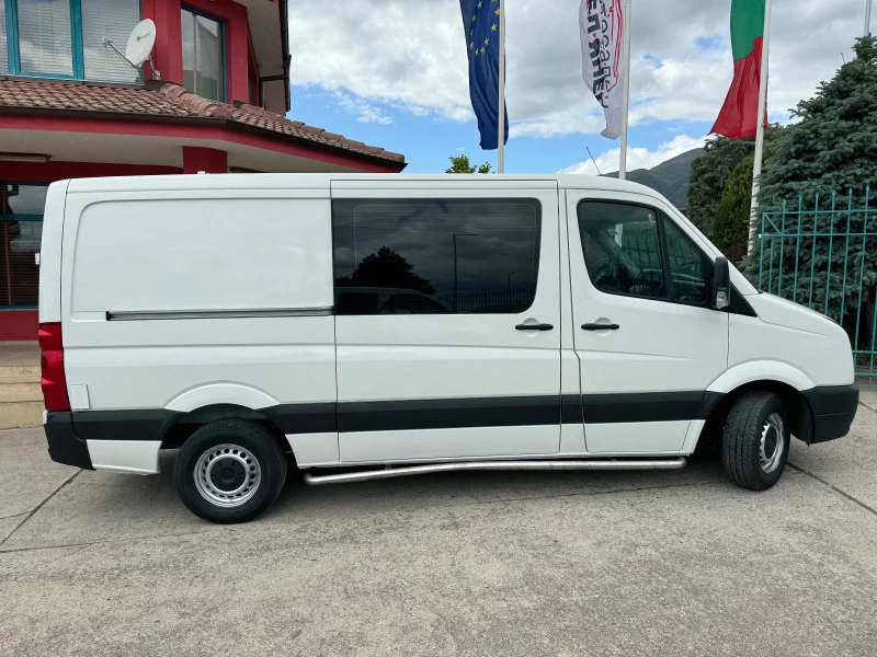 VW Crafter 2.5TDI* Euro5* Климатик* 5 + 1 места, снимка 12 - Бусове и автобуси - 45510766