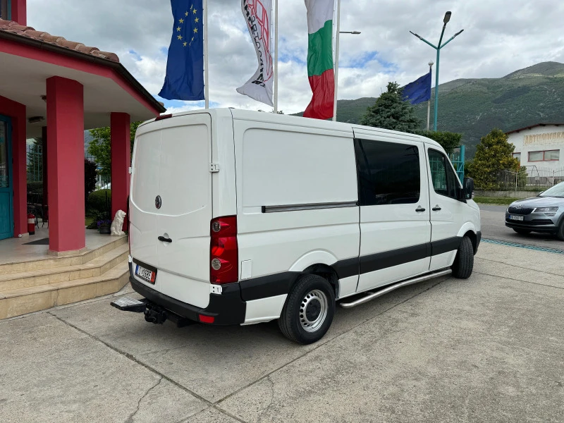 VW Crafter 2.5TDI* Euro5* Климатик* 5 + 1 места, снимка 11 - Бусове и автобуси - 45510766