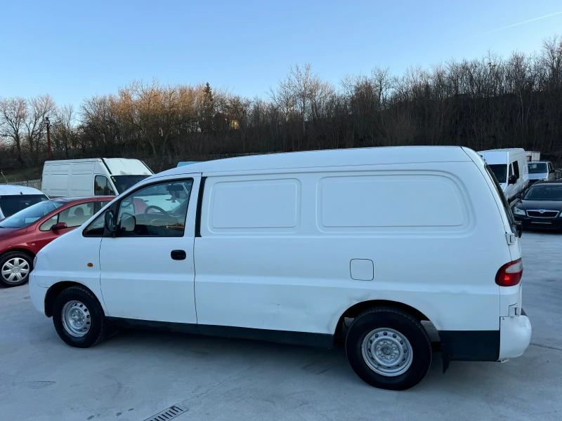 Hyundai H1 2.5CRDI, снимка 8 - Бусове и автобуси - 49384669