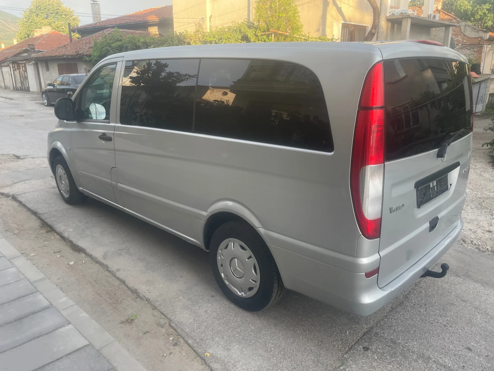 Mercedes-Benz Vito 115 клима лонг 150кс 9 места топ състояние - изображение 4
