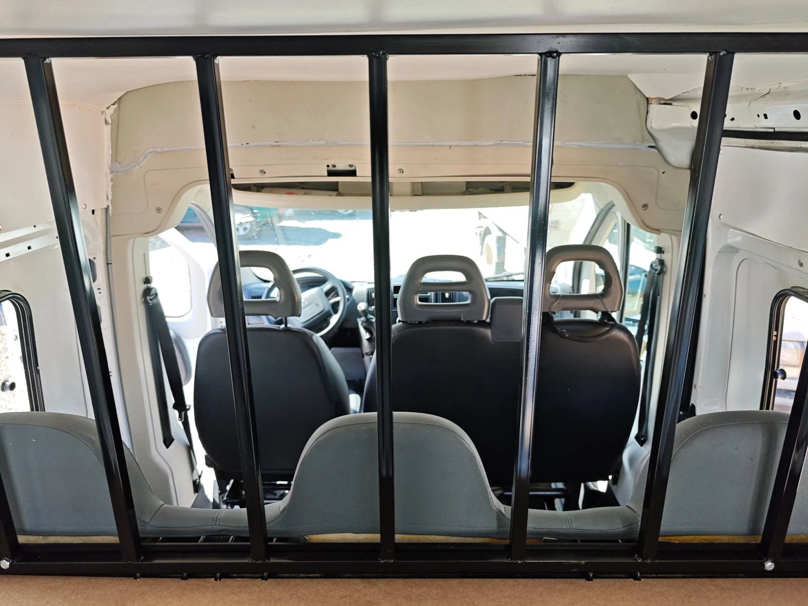 Peugeot Boxer 2.2HDI, снимка 12 - Бусове и автобуси - 54224692