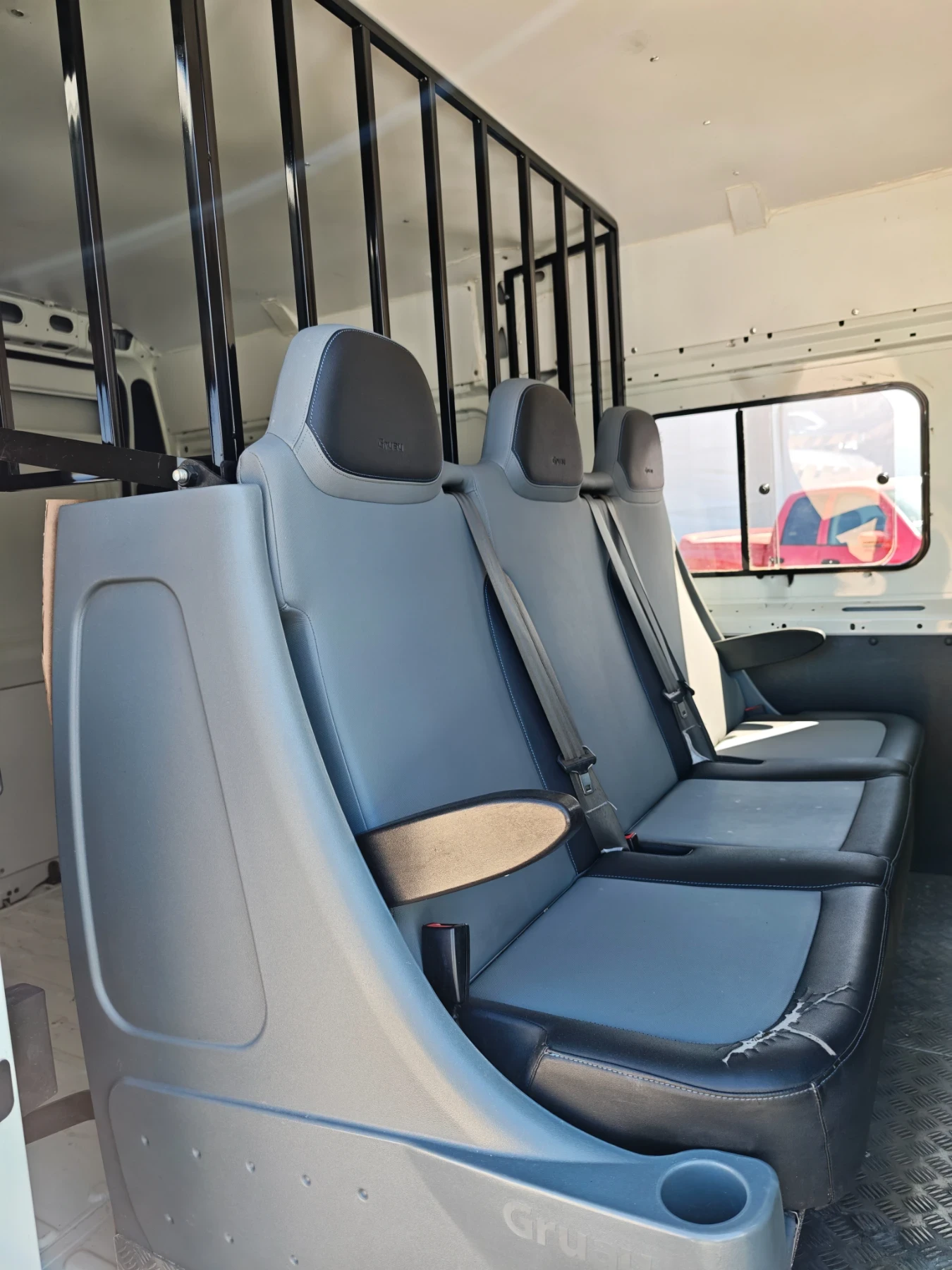 Peugeot Boxer 2.2HDI, снимка 15 - Бусове и автобуси - 54224692