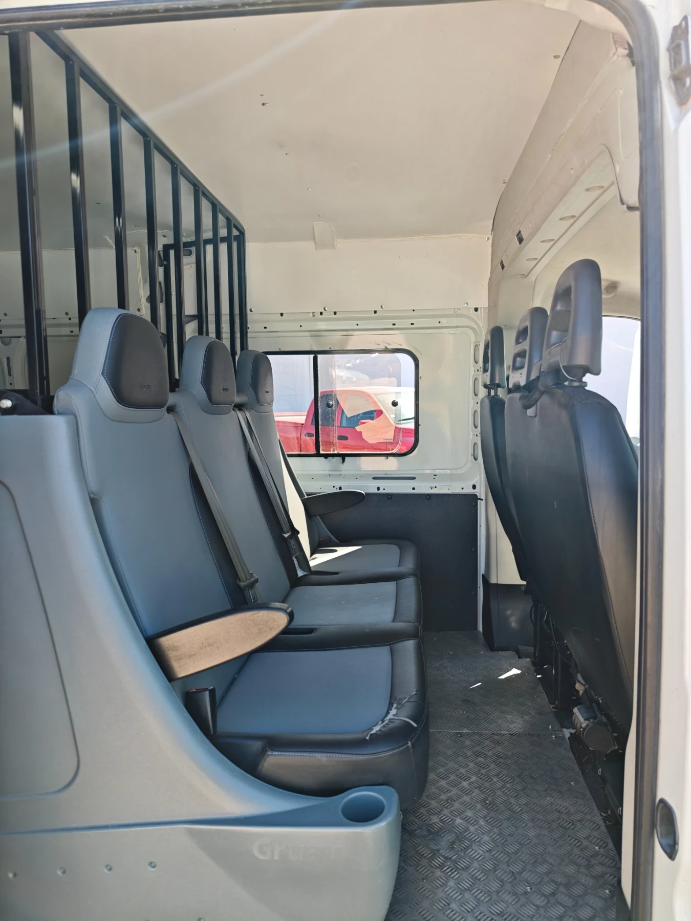 Peugeot Boxer 2.2HDI, снимка 11 - Бусове и автобуси - 54224692