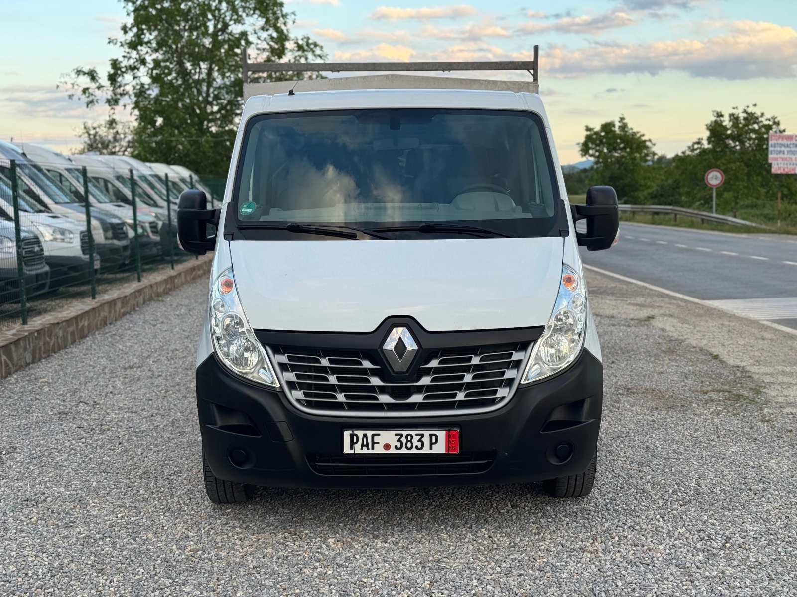 Renault Master 2.3HPI* 2018* Euro6* Като Нов* Климатик* Оригинал*, снимка 2 - Бусове и автобуси - 54622301
