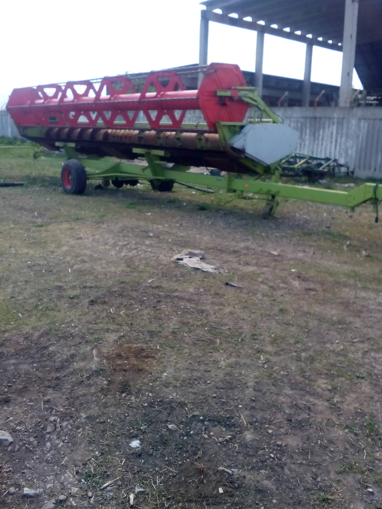 Комбайн Claas Lexion 460, снимка 5 - Селскостопанска техника - 54645390