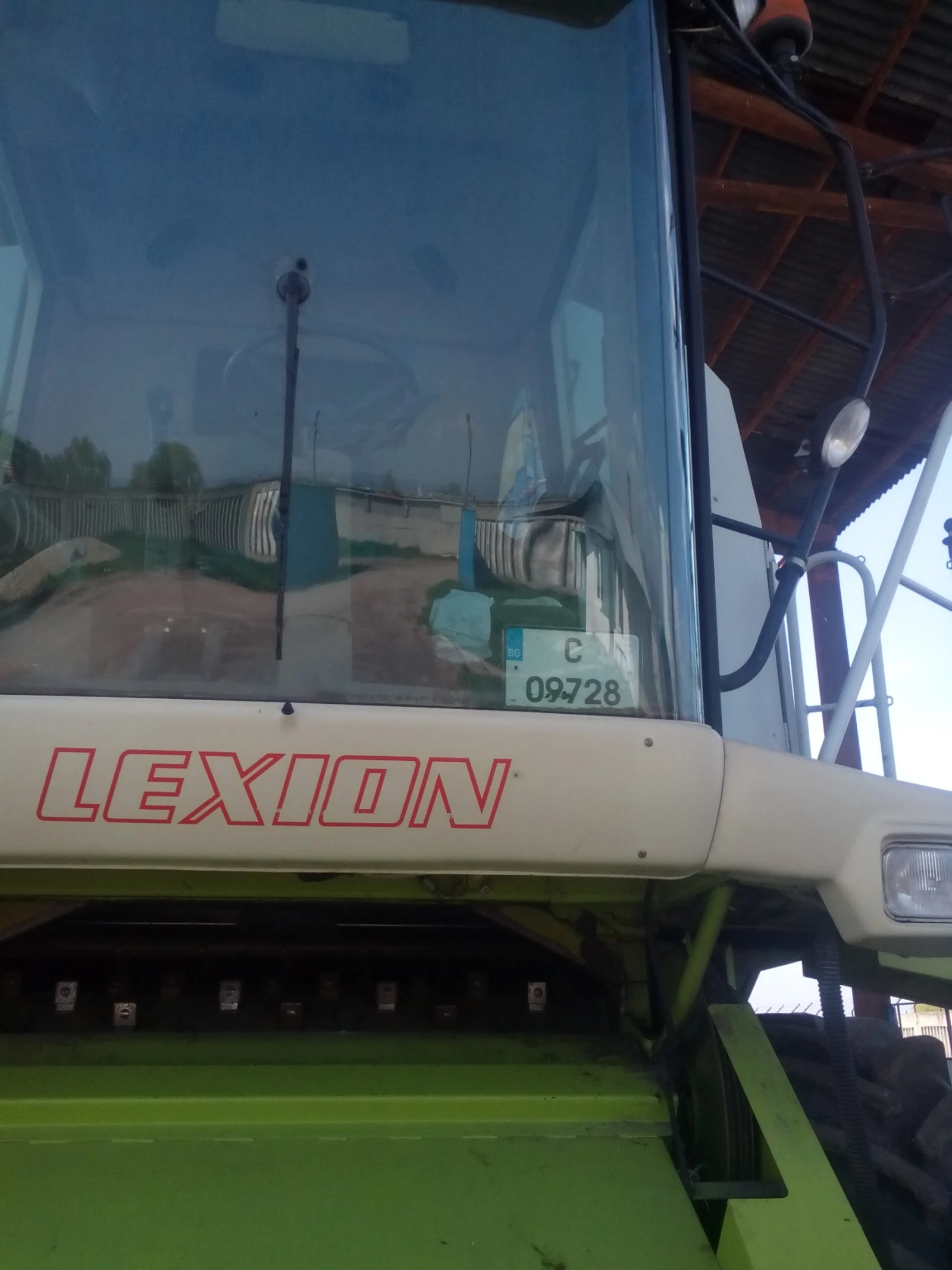 Комбайн Claas Lexion 460, снимка 8 - Селскостопанска техника - 54645390