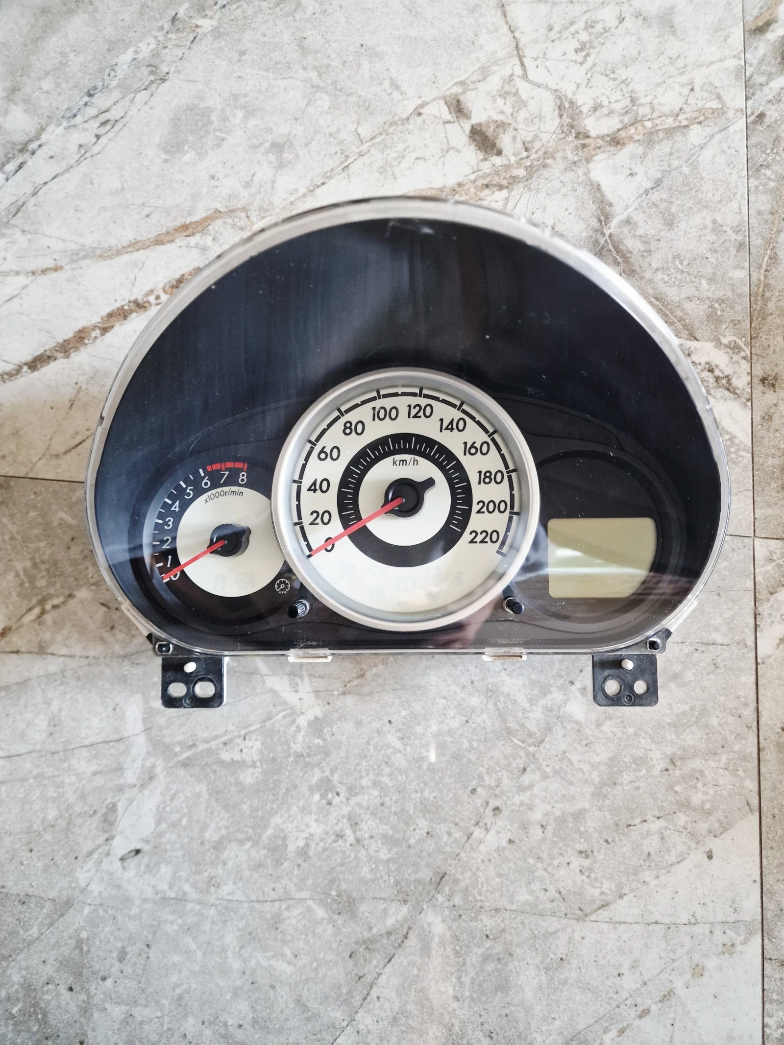 AM DF73C километраж за MAZDA 2 1.3