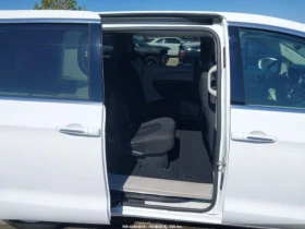 Chrysler Pacifica TOURING PLUS - 22999 лв. / 11759.20 € - 94884631 15