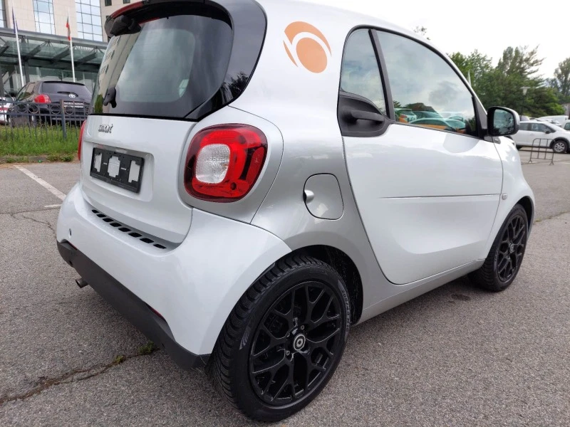 Smart Fortwo 1,0i 71ps EURO 6, снимка 5 - Автомобили и джипове - 41145453