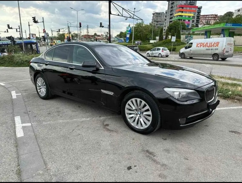 BMW 730, снимка 2 - Автомобили и джипове - 45728851