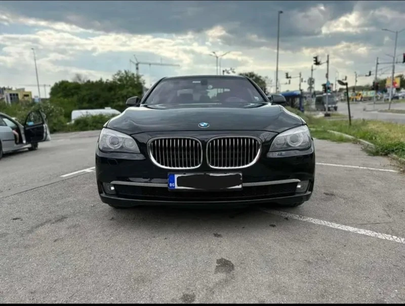 BMW 730, снимка 1 - Автомобили и джипове - 46943562